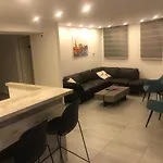 Aparthotel White 11 Larnaca