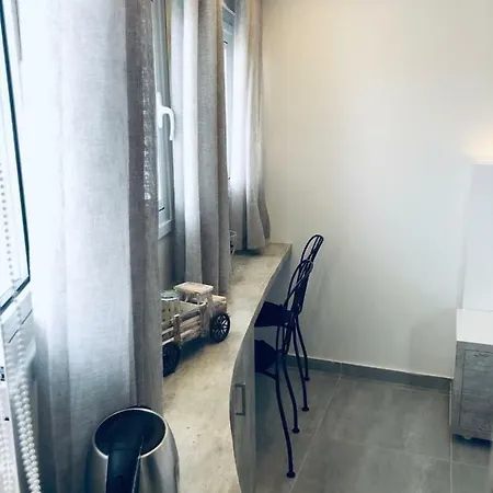 Hotel de apartamente White 11