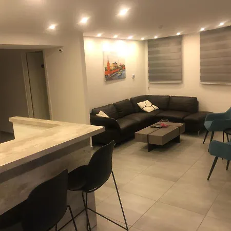 Hotel de apartamente White 11 Larnaca