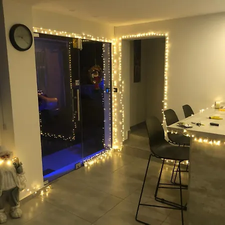 Hotel de apartamente White 11