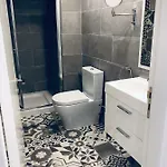 Aparthotel White 11 4*