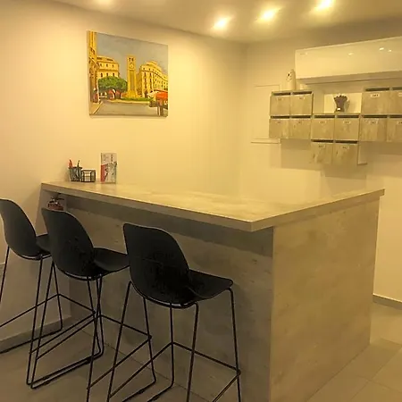Aparthotel White 11