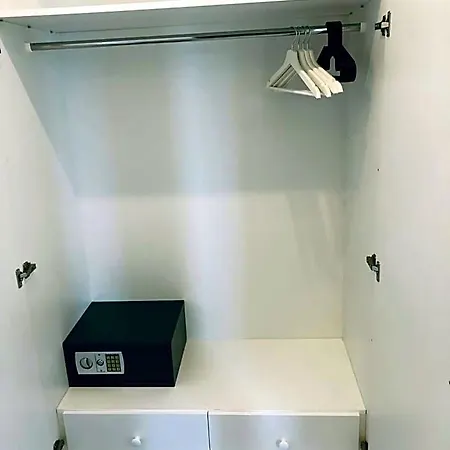 White 11 Apart Otel 4*