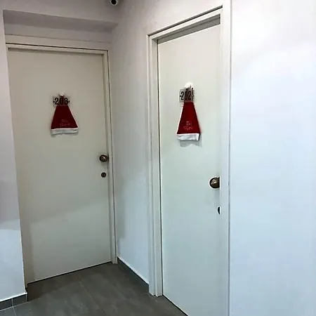 White 11 Apart Otel 4*