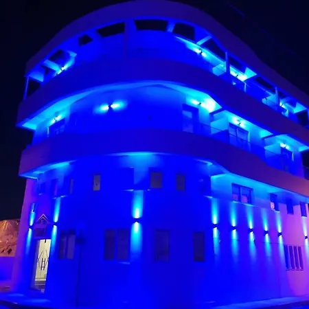 Aparthotel White 11