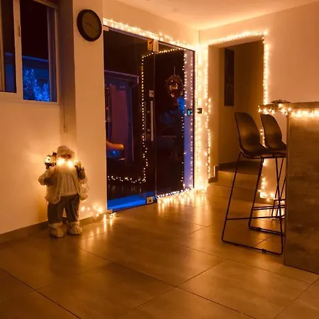 Апарт-отель White 11