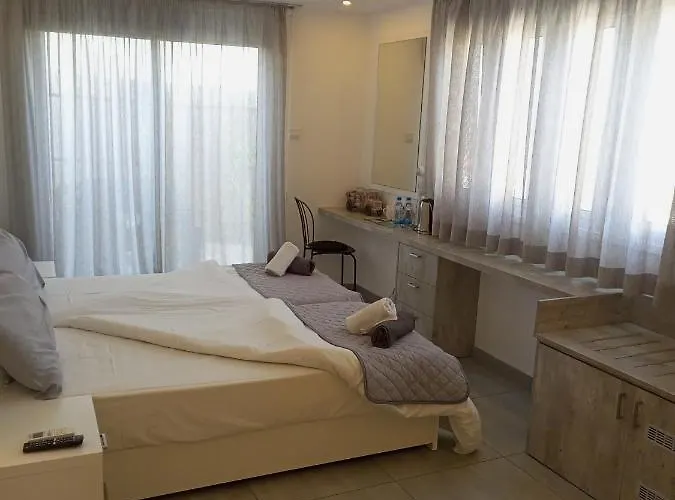 White 11 شقة فندقية