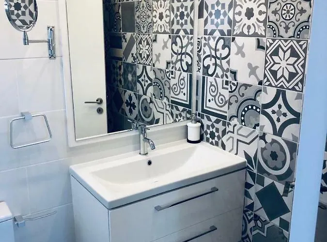 شقة فندقية White 11 لارنكا