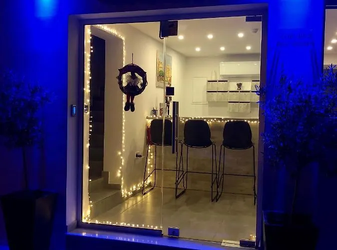 White 11 Apart-hotel Larnaca